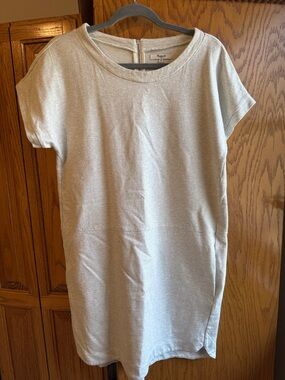 Madewell Light Gray Short Sleeve Shift Dress
